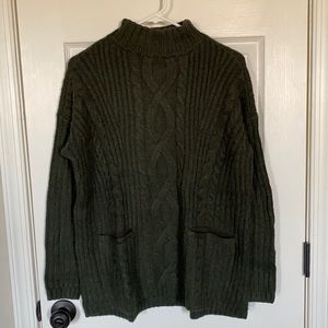 Abercrombie & Fitch Cable Knit Sweater